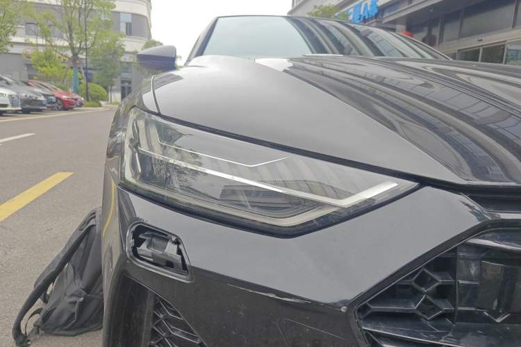 Used Audi A7L 2024 45 TFSI quattro Black Warrior Edition Right Front Headlight
