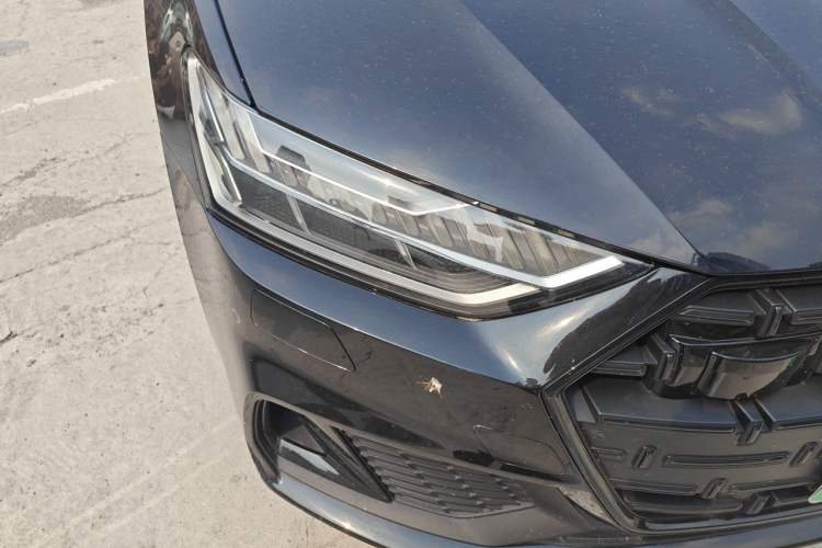Used Audi A7L 2024 45 TFSI quattro S-line Black Warrior Edition Right Front Headlight