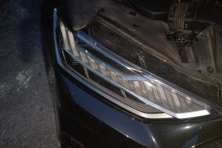 Used Audi A7L 2024 45 TFSI Luxury Edition Right Front Headlight