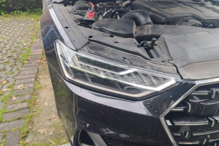 Used Audi A7L 2024 45TFSI S-line Dream-Building Edition Flow Crystal Package Right Front Headlight