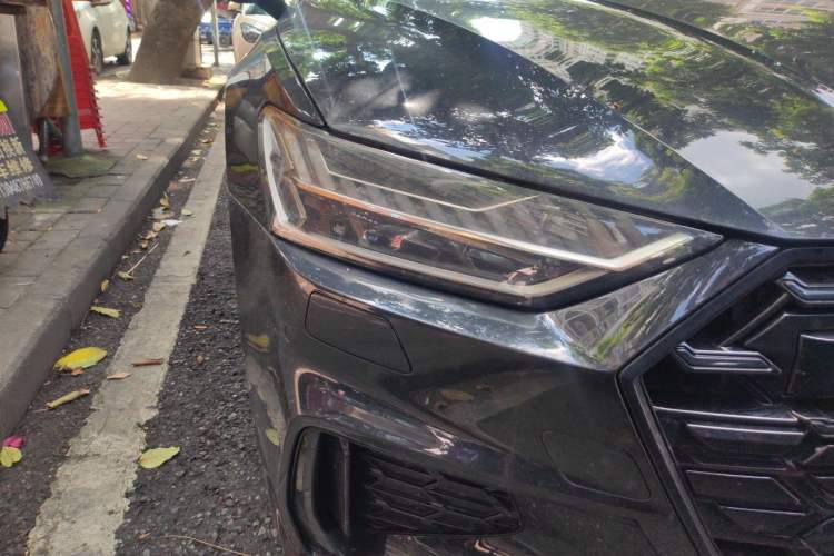 Used Audi A7L 2024 45 TFSI Luxury Edition Right Front Headlight