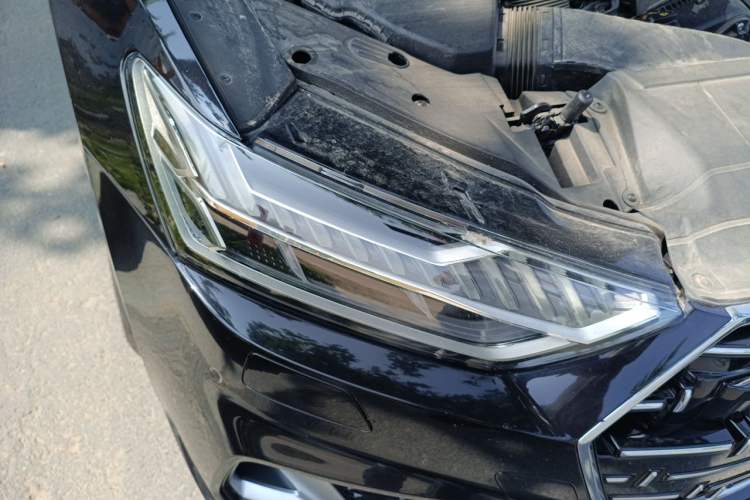 Used Audi A7L 2024 45 TFSI Luxury Edition Right Front Headlight