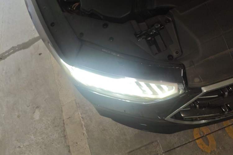 Used Audi A7L 2024 45 TFSI Luxury Edition Right Front Headlight