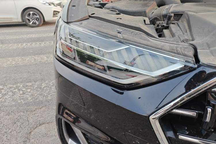 Used Audi A7L 2024 45 TFSI Luxury Edition Right Front Headlight