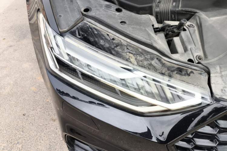 Used Audi A7L 2024 45TFSI quattro S-line Visionary Edition Flow Crystal Package Right Front Headlight