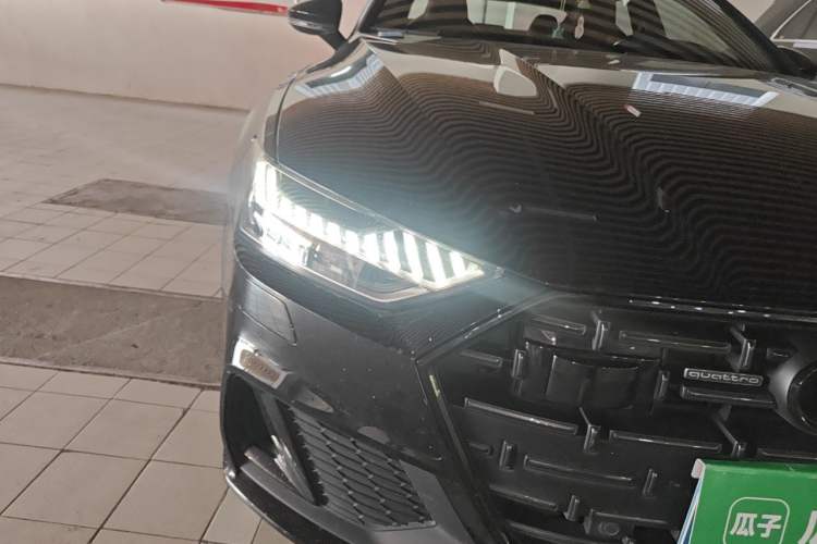 Used Audi A7L 2024 45 TFSI quattro S-line Black Warrior Edition Right Front Headlight