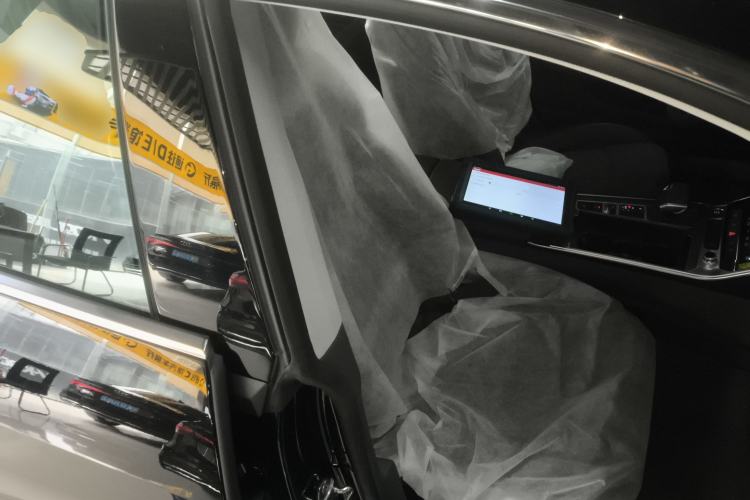 Used Audi A7L 2024 45TFSI S-line Dream-Building Edition Flow Crystal Package Right Front Seat