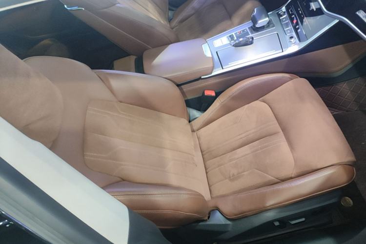 Used Audi A7L 2024 45 TFSI Luxury Edition Right Front Seat