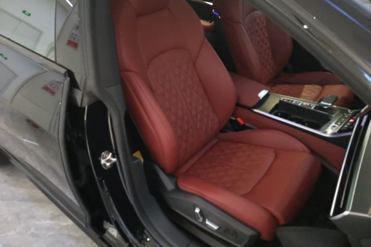 Used Audi A7L 2024 45 TFSI quattro Black Warrior Edition Right Front Seat