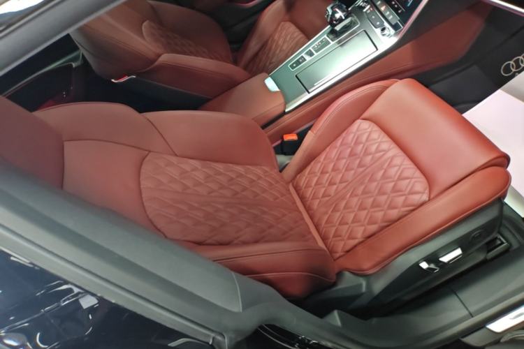 Used Audi A7L 2024 45 TFSI quattro Black Warrior Edition Right Front Seat