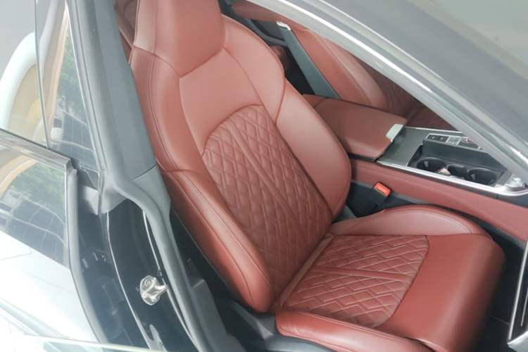 Used Audi A7L 2024 45 TFSI quattro Black Warrior Edition Right Front Seat