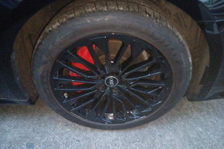 Used Audi A7L 2024 45 TFSI Luxury Edition Right Front Wheel Hub