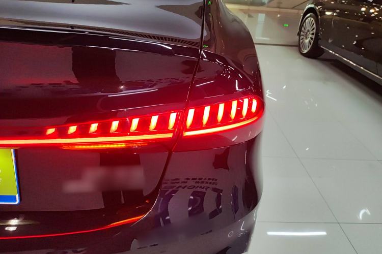 Used Audi A7L 2024 45 TFSI Luxury Edition Right Rear Taillight