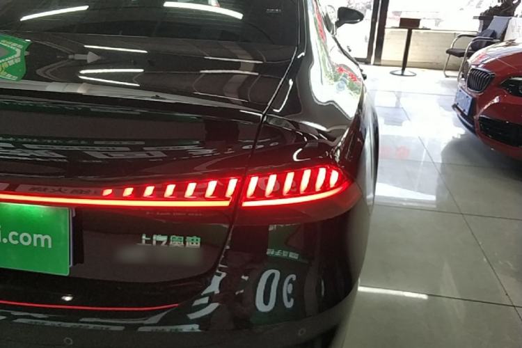 Used Audi A7L 2024 45 TFSI Luxury Edition Right Rear Taillight