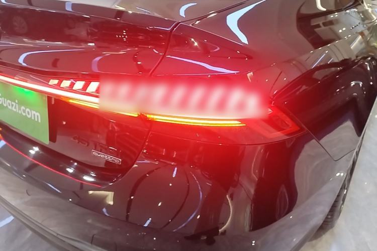 Used Audi A7L 2024 45 TFSI quattro Black Warrior Edition Right Rear Taillight