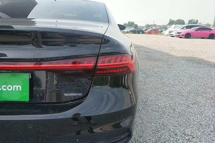 Used Audi A7L 2024 45 TFSI quattro S-line Black Warrior Edition Right Rear Taillight