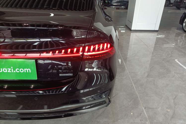 Used Audi A7L 2024 45 TFSI quattro Black Warrior Edition Right Rear Taillight