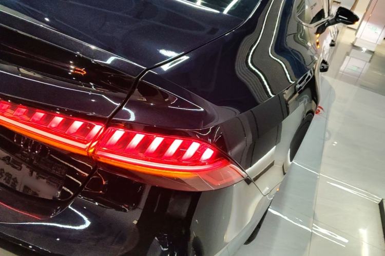 Used Audi A7L 2024 45 TFSI quattro Black Warrior Edition Right Rear Taillight