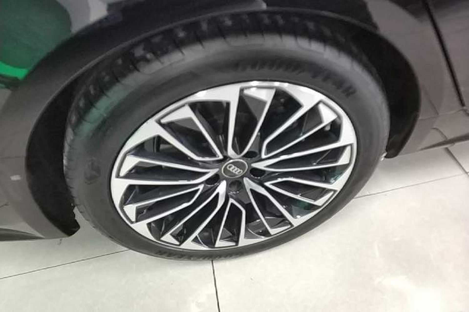Used Audi A7L 2024 45 TFSI Luxury Edition Right Rear Wheel Hub