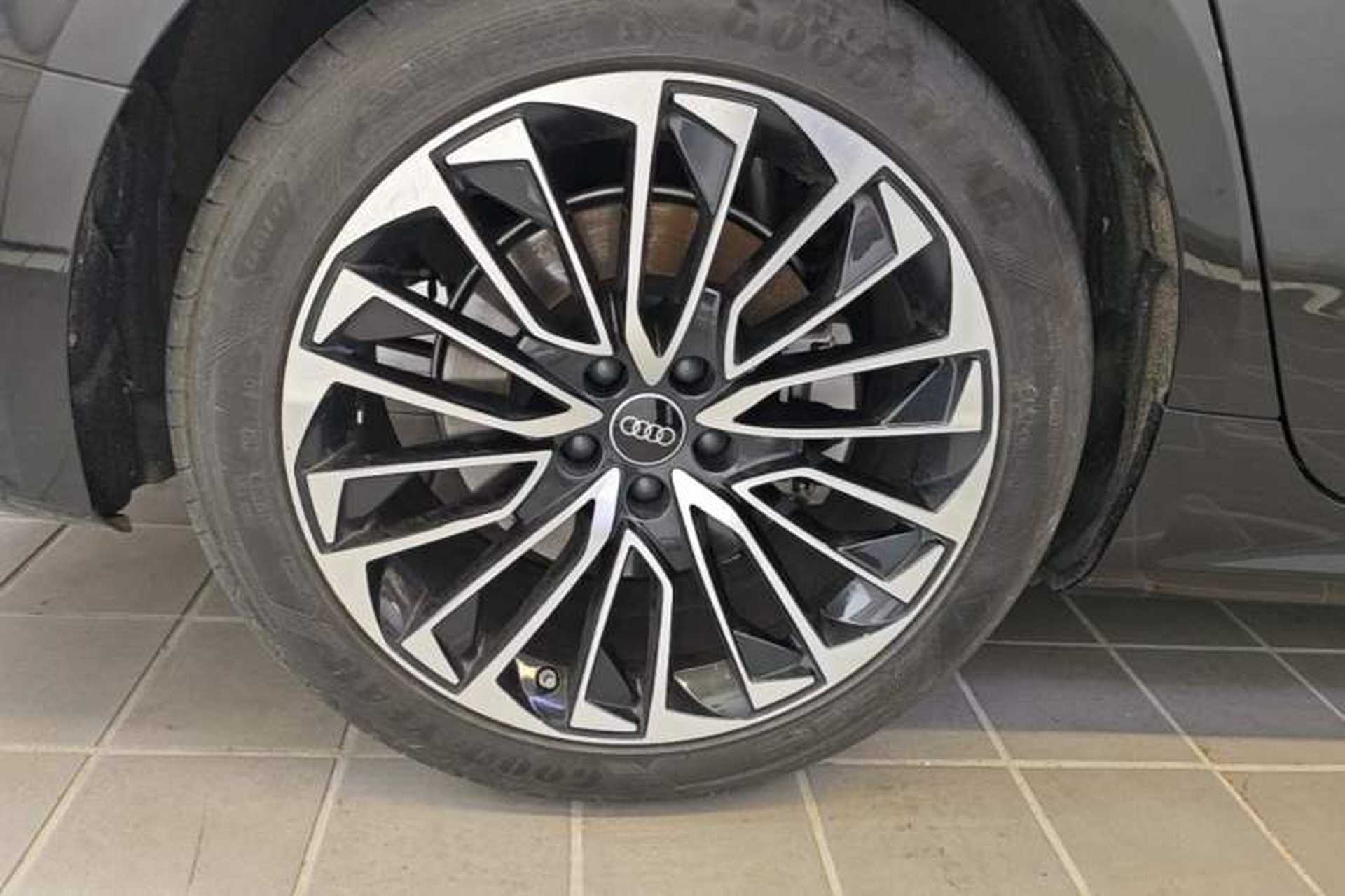 Used Audi A7L 2024 45 TFSI Luxury Edition Right Rear Wheel Hub