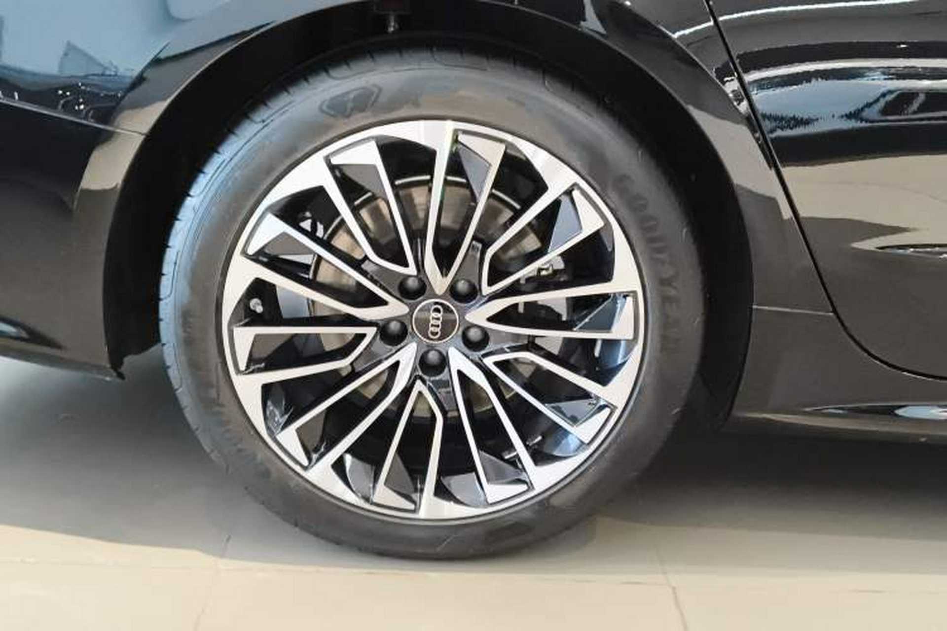 Used Audi A7L 2024 45 TFSI Luxury Edition Right Rear Wheel Hub