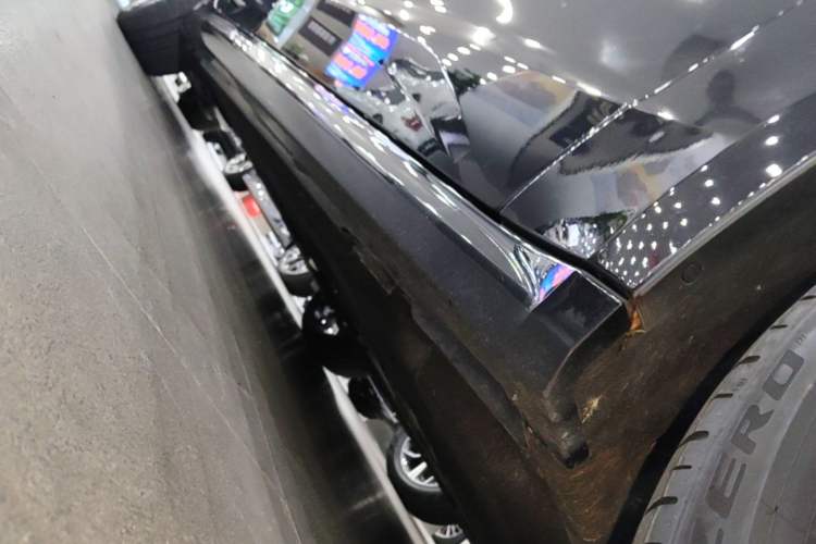 Used Audi A7L 2024 45 TFSI quattro S-line Black Warrior Edition Right Side Sill