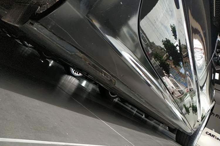 Used Audi A7L 2024 45TFSI S-line Dream-Building Edition Flow Crystal Package Right Side Sill