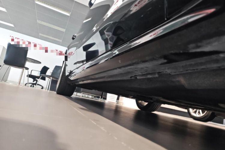 Used Audi A7L 2024 45 TFSI quattro Luxury Edition Right Side Sill