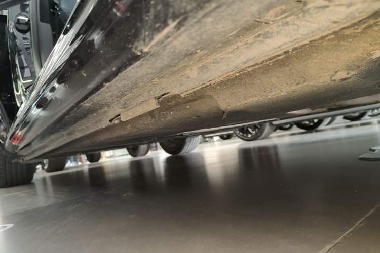 Used Audi A7L 2024 45 TFSI Luxury Edition Right Side Sill