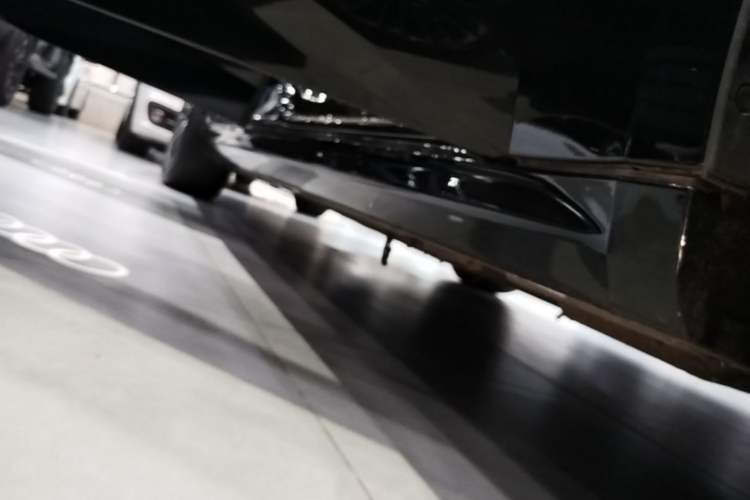 Used Audi A7L 2024 45 TFSI Luxury Edition Right Side Sill