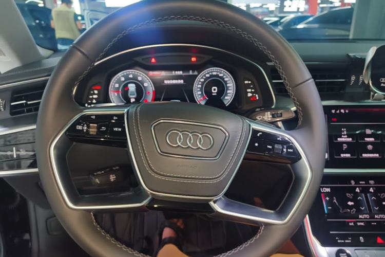 Used Audi A7L 2024 45 TFSI Luxury Edition Steering Wheel