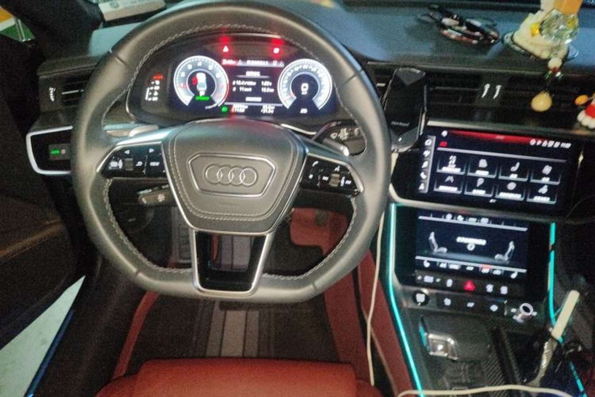 Used Audi A7L 2024 45 TFSI quattro Black Warrior Edition Steering Wheel