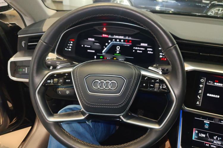 Used Audi A7L 2024 45 TFSI Luxury Edition Steering Wheel