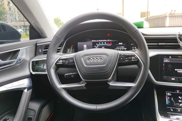 Used Audi A7L 2024 45 TFSI quattro Luxury Edition Steering Wheel