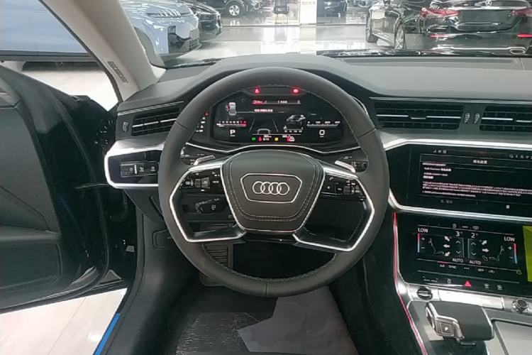 Used Audi A7L 2024 45 TFSI Luxury Edition Steering Wheel
