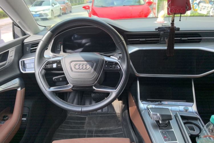 Used Audi A7L 2024 45 TFSI quattro Luxury Edition Steering Wheel