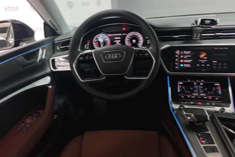 Used Audi A7L 2024 45 TFSI quattro Luxury Edition Steering Wheel