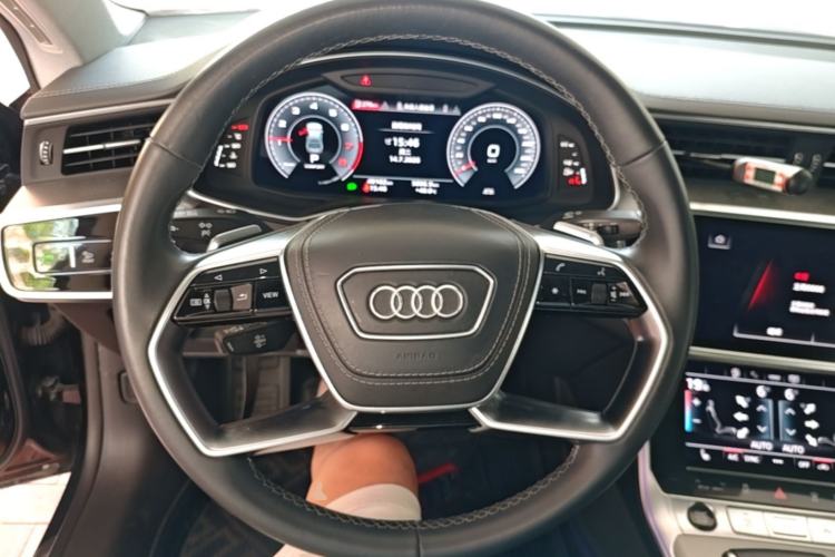 Used Audi A7L 2024 45 TFSI quattro Luxury Edition Steering Wheel