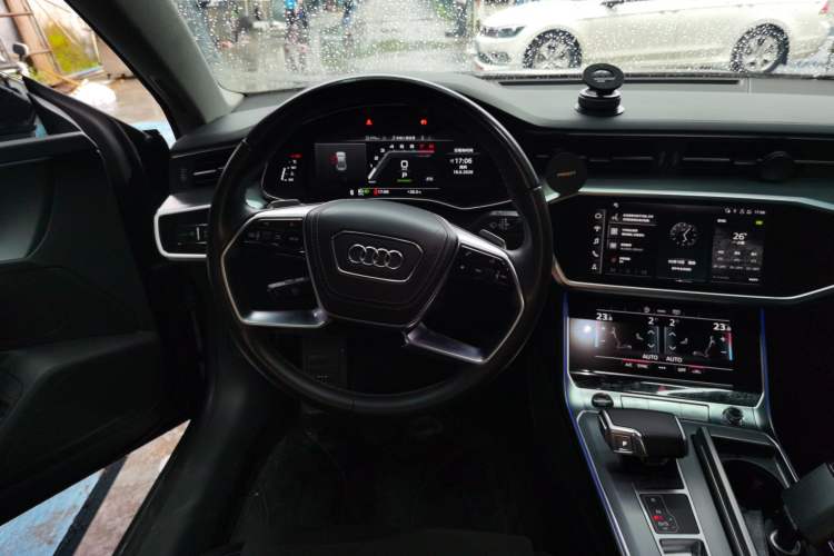 Used Audi A7L 2024 45 TFSI Luxury Edition Steering Wheel
