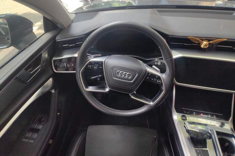 Used Audi A7L 2024 45 TFSI Luxury Edition Steering Wheel