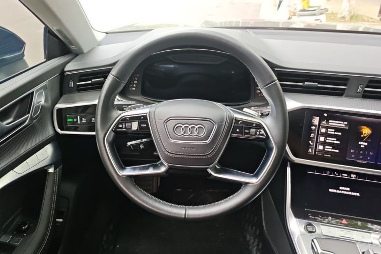 Used Audi A7L 2024 45 TFSI quattro Luxury Edition Steering Wheel