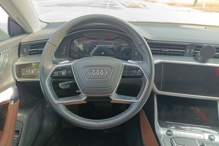 Used Audi A7L 2024 45 TFSI Luxury Edition Steering Wheel