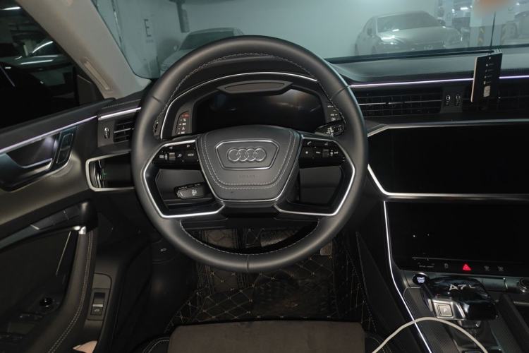 Used Audi A7L 2024 45 TFSI quattro Luxury Edition Steering Wheel