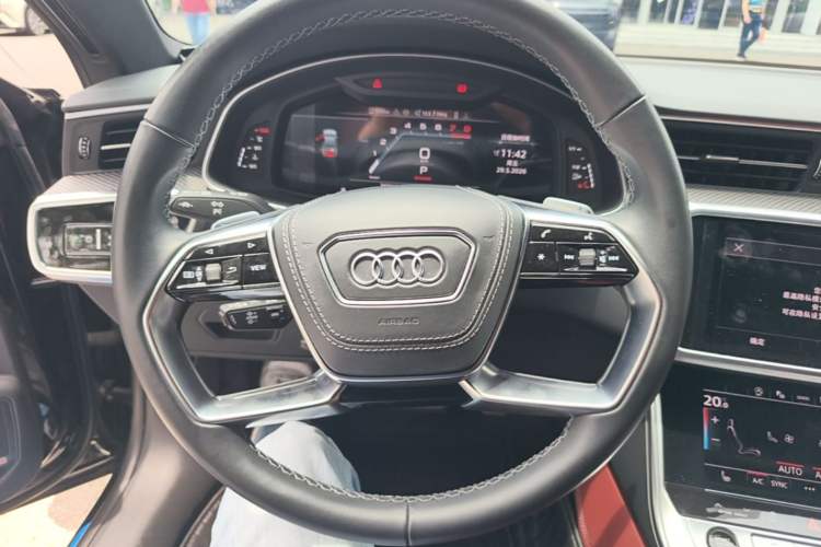 Used Audi A7L 2024 45 TFSI quattro Black Warrior Edition Steering Wheel