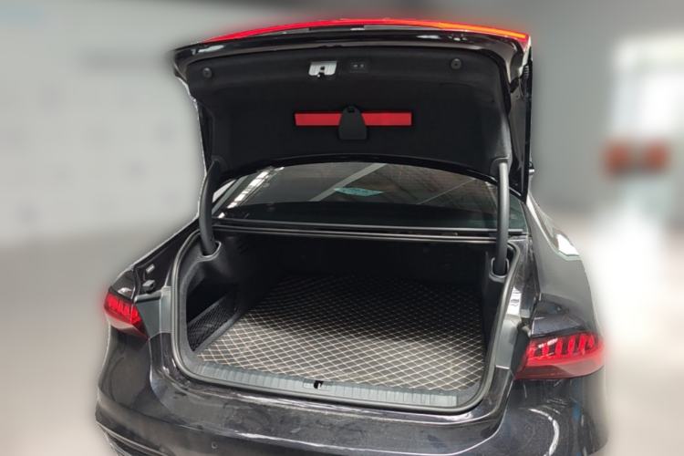 Used Audi A7L 2024 45 TFSI quattro Luxury Edition Trunk