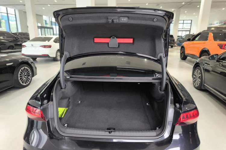Used Audi A7L 2024 45 TFSI Luxury Edition Trunk