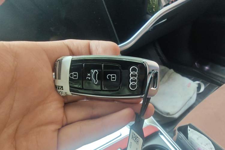 Used Audi A7L 2024 45 TFSI Luxury Edition Vehicle Key