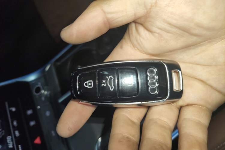 Used Audi A7L 2024 45 TFSI quattro Luxury Edition Vehicle Key