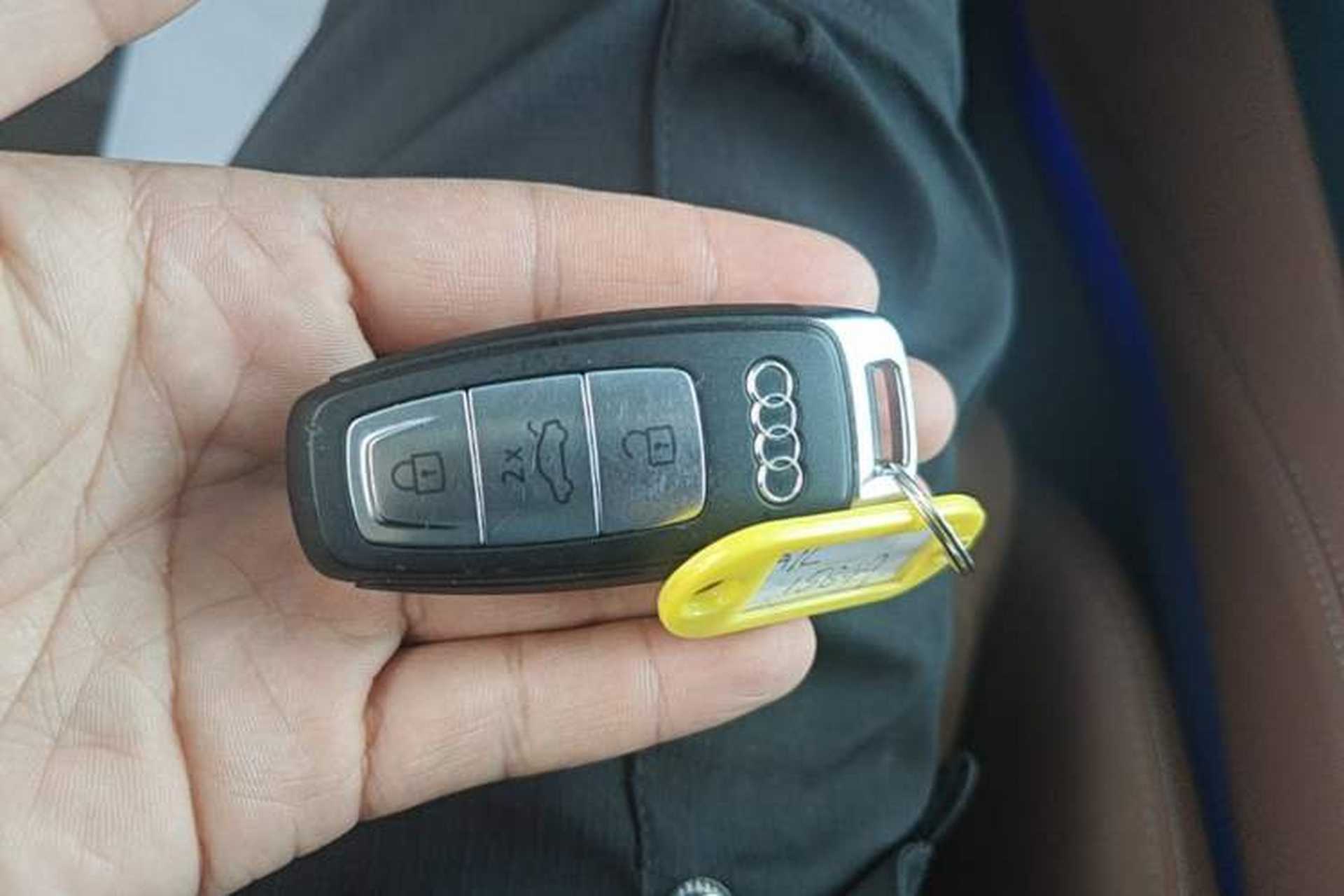 Used Audi A7L 2024 45 TFSI quattro Luxury Edition Vehicle Key