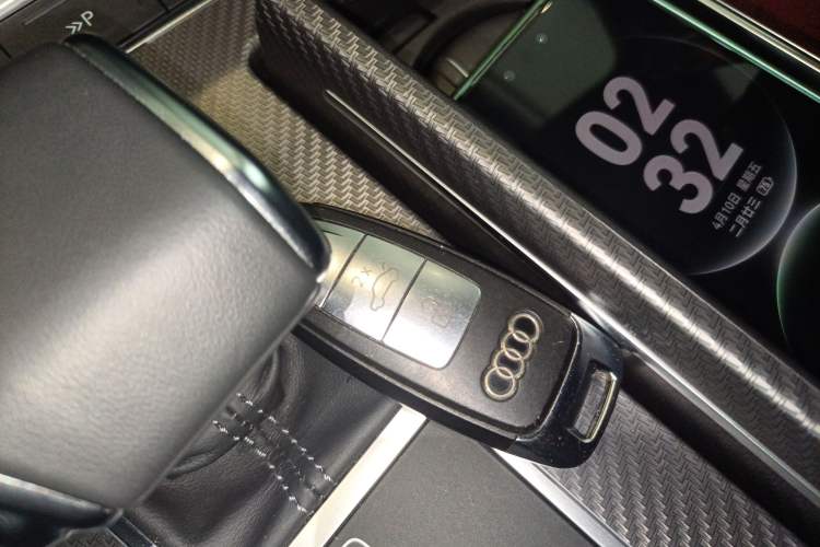 Used Audi A7L 2024 45 TFSI quattro Black Warrior Edition Vehicle Key